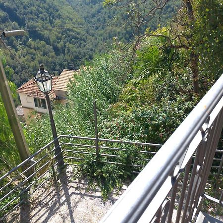 Muntaecara Hotel Diffuso Apricale Exteriör bild